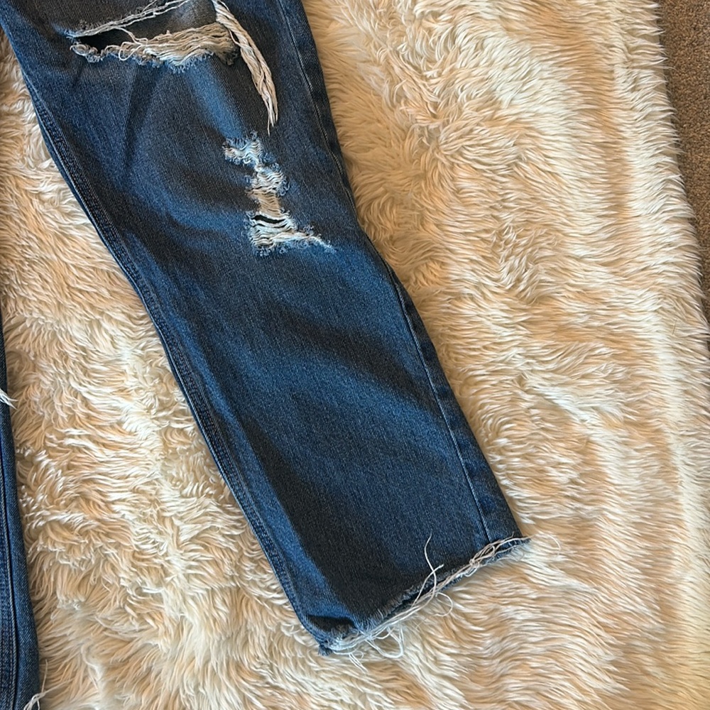 Old Navy High Rise Slouchy Straight Distressed Jeans Size 6 - Picture 7 of 14